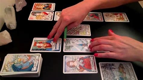 tarot y videncia gratis|Videncia gratuita: tu futuro con el tarot de Marsella